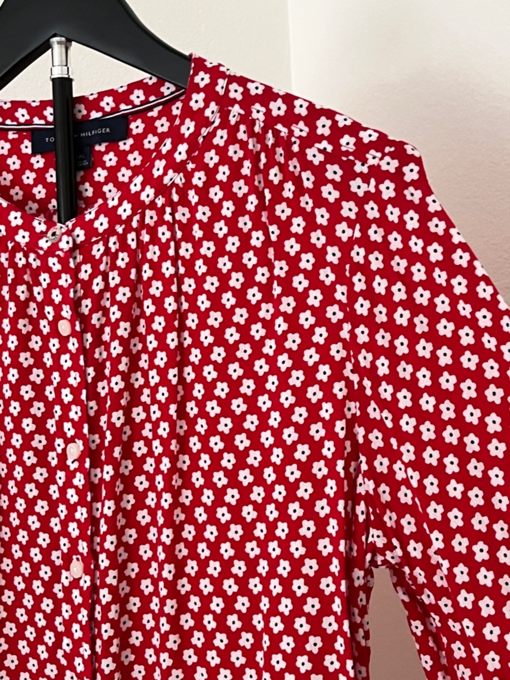 ❤️ Tommy Hilfiger Red Daisy Print Blouse | Classic Preppy Chic | Large - Picture 4 of 12